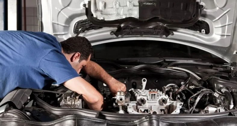 otomotiv-devinden-tartisma-yaratacak-motor-hamlesi-xWWjtqVr.jpg