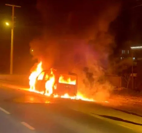 Tekirdağ’da korkutan yangın: Seyir halindeki araç alev topuna döndü