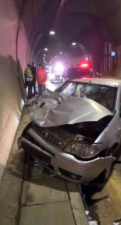 Yeni Zigana Tüneli’nde kaza: 2 yaralı